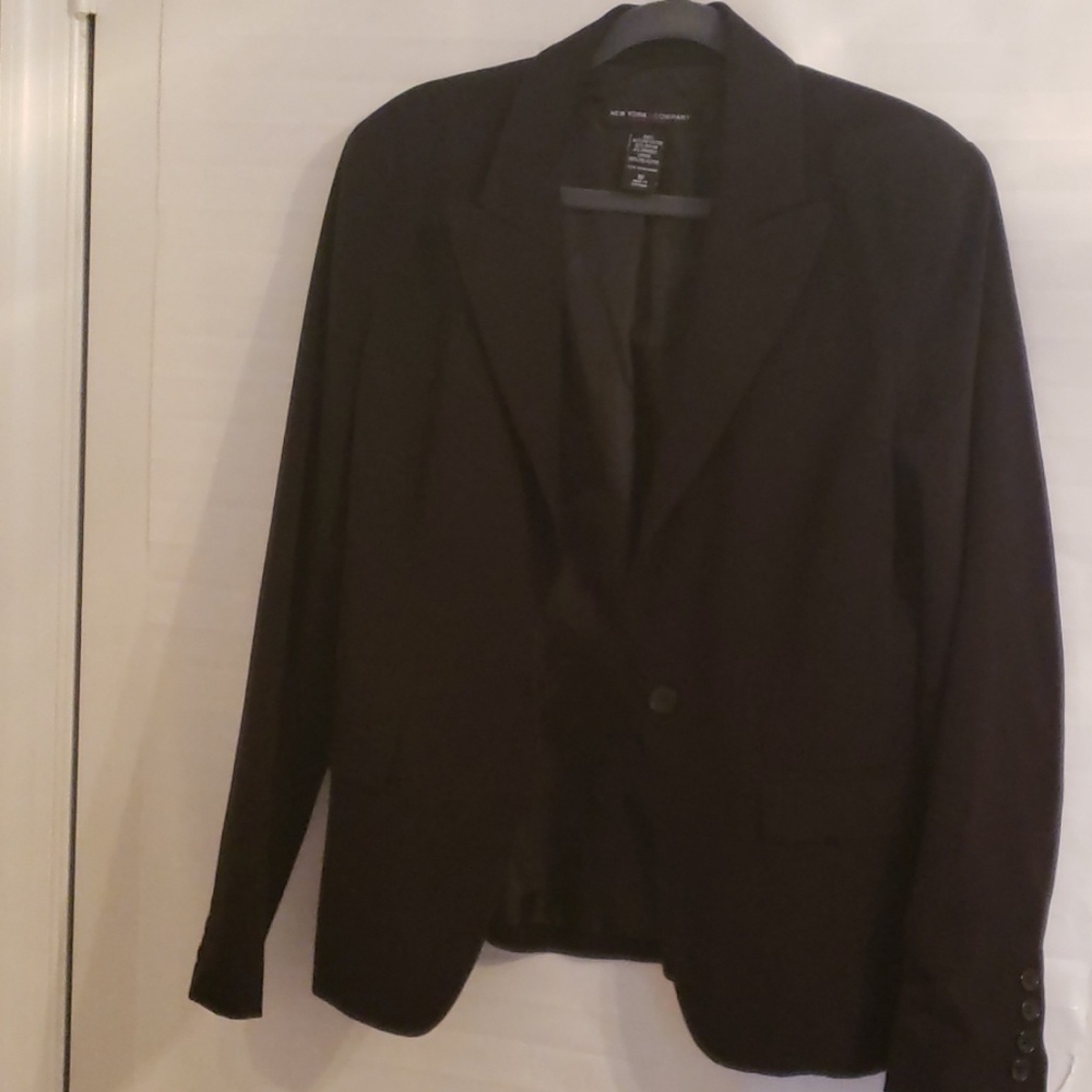 NY&C Black suit jacket
